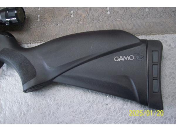 luchtbuks knikloop gamo  black bull mach  1
